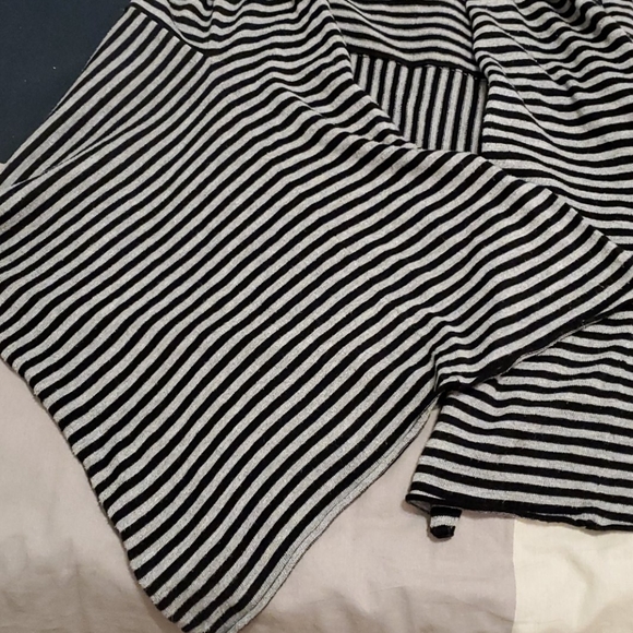 Tracy M. Open Cardigan, Size Small - Picture 5 of 5